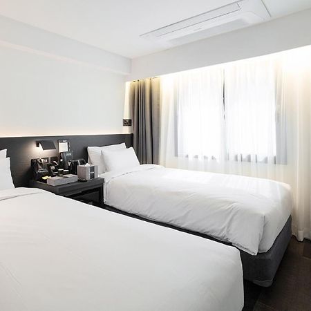 Moyen Hotel Sokcho Exterior photo